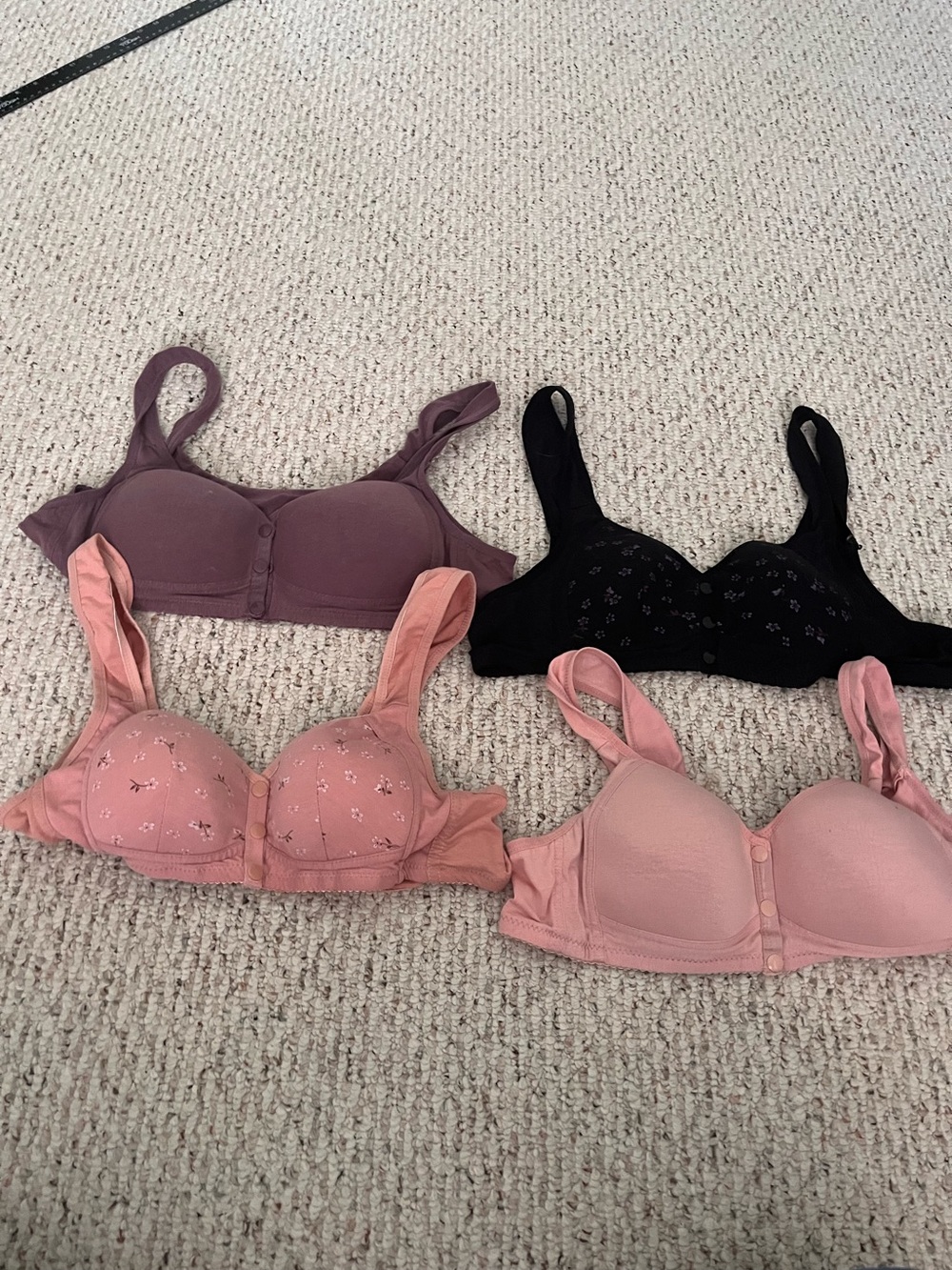 Set 4 Daisy Floral Wireless Bras Front Snap 6xl DD? 45-53 Bust Pink Black Purple - Picture 1 of 7